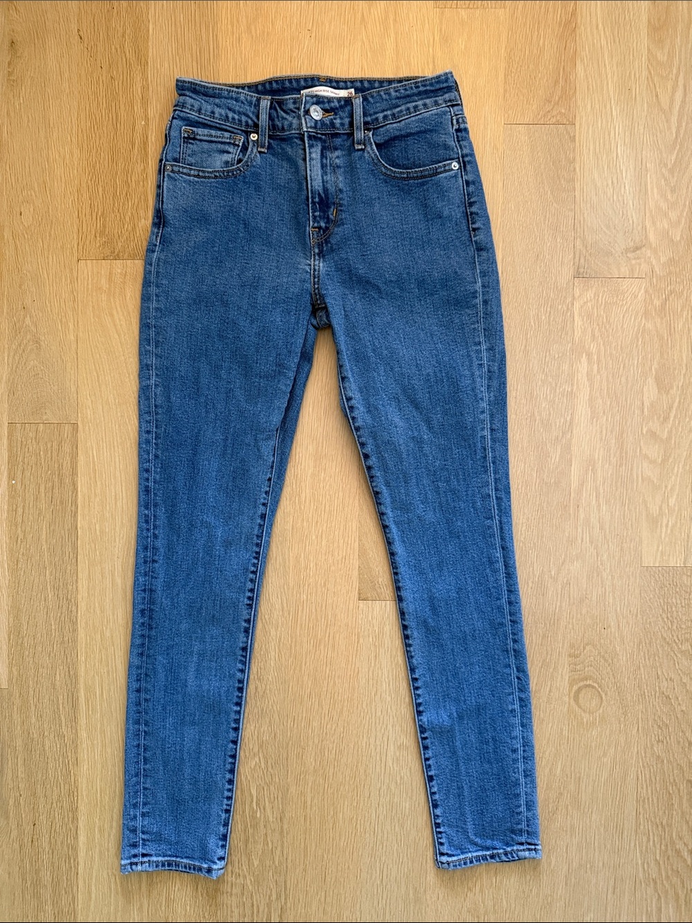 Levi's 721 High Rise Skinny Jeans